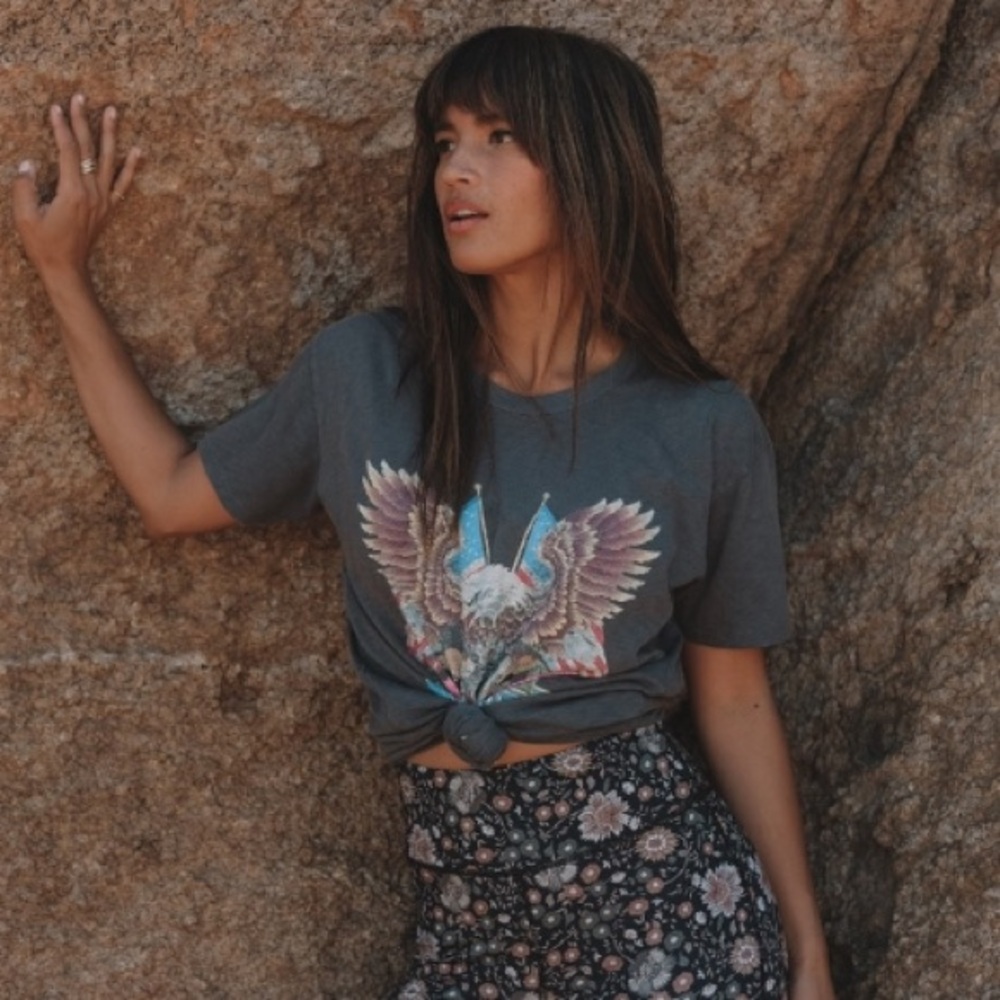 TRADED💫 Spell Midnight Roller Tee sz Small